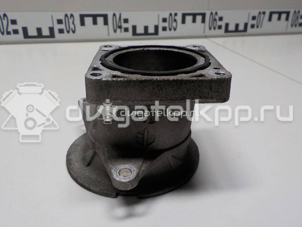 Фото Фланец для двигателя K4J 713 для Renault Clio 95-98 л.с 16V 1.4 л бензин 165785537R {forloop.counter}}