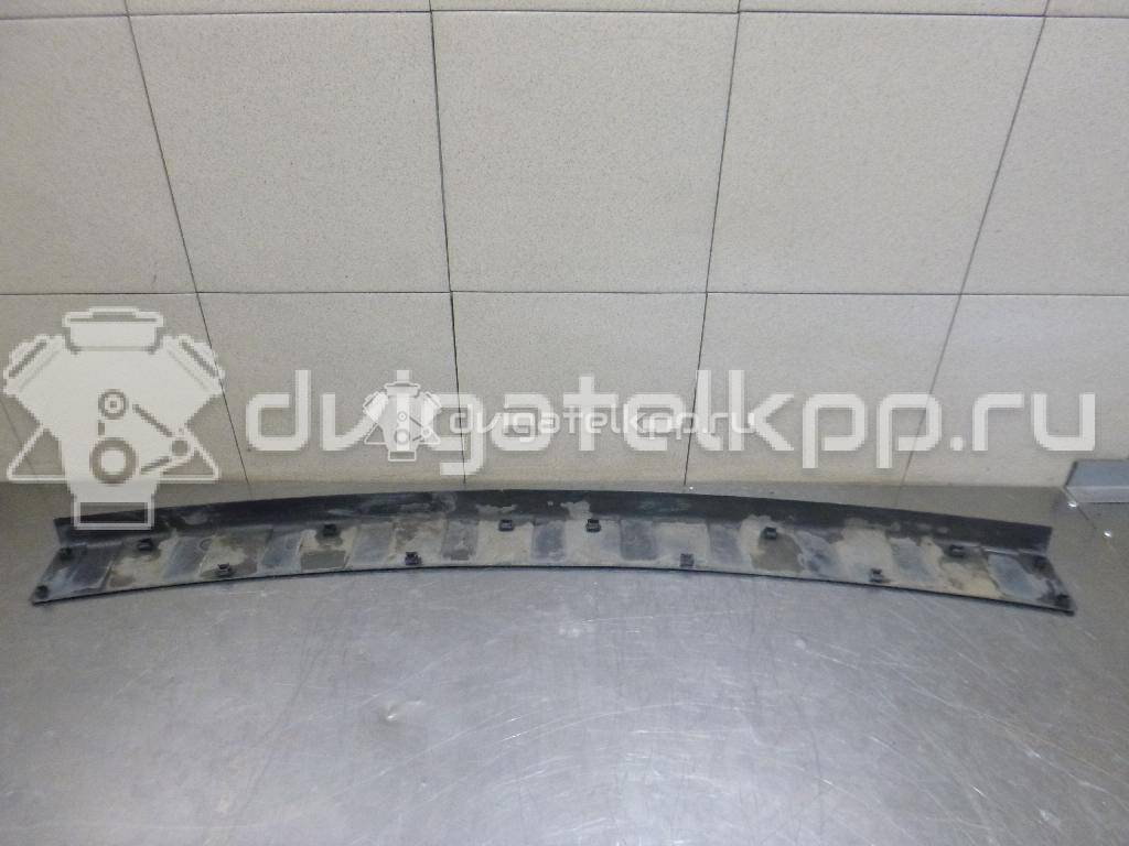 Фото Накладка заднего бампера  05116331AA для Jeep Compass {forloop.counter}}