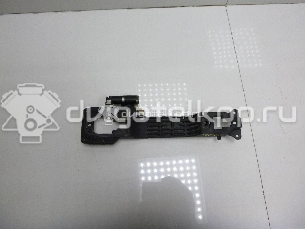 Фото Кронштейн ручки  8281163j10 для suzuki Grand Vitara {forloop.counter}}
