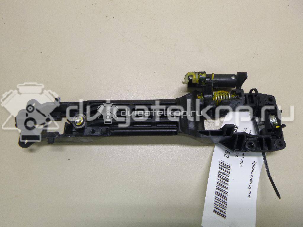 Фото Кронштейн ручки  8281163J00 для suzuki Grand Vitara {forloop.counter}}