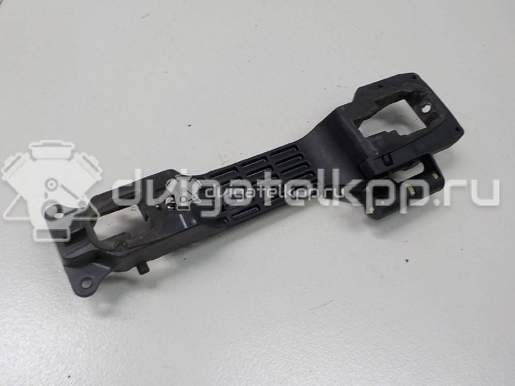 Фото Кронштейн ручки  8281163J00 для suzuki Grand Vitara {forloop.counter}}
