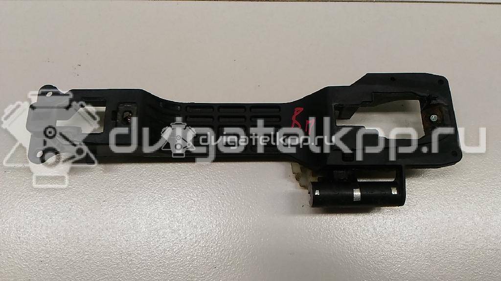 Фото Кронштейн ручки  8281163J00 для suzuki Grand Vitara {forloop.counter}}
