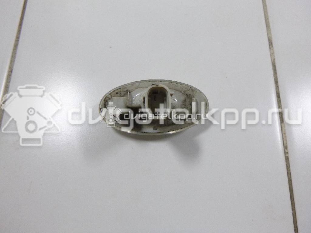 Фото Повторитель на крыло белый  3641063J01 для Suzuki Vitara / Grand Vitara / Sx4 / Celerio Lf / Splash Ex {forloop.counter}}