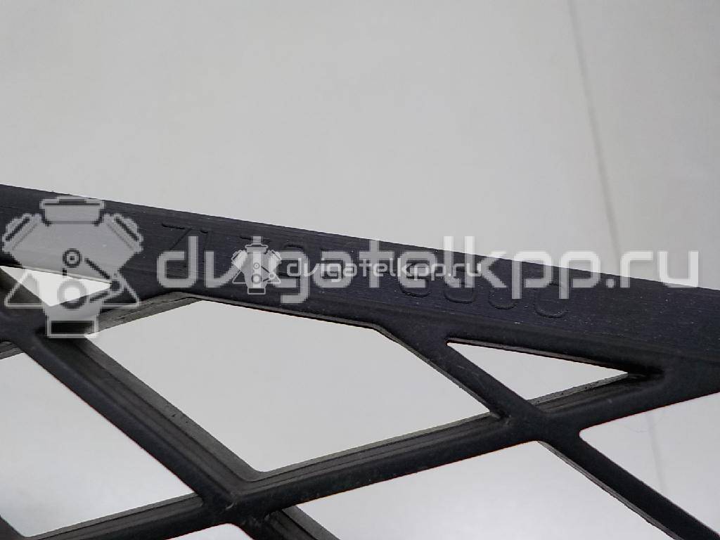Фото Решетка в бампер центральная  7172165J00 для Suzuki Grand Vitara {forloop.counter}}