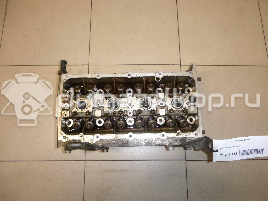 Фото Головка блока для двигателя CFNA для Seat Toledo 105 л.с 16V 1.6 л бензин 03C103351L {forloop.counter}}