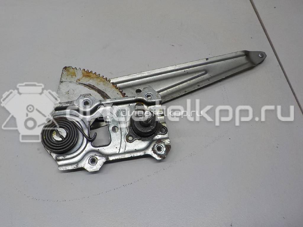 Фото Стеклоподъемник механ. задний левый  8354062j00 для Suzuki Swift {forloop.counter}}