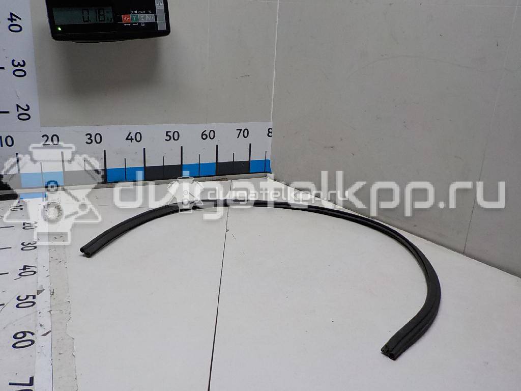 Фото Уплотнитель (внутри)  7236254L00 для suzuki SX4 {forloop.counter}}