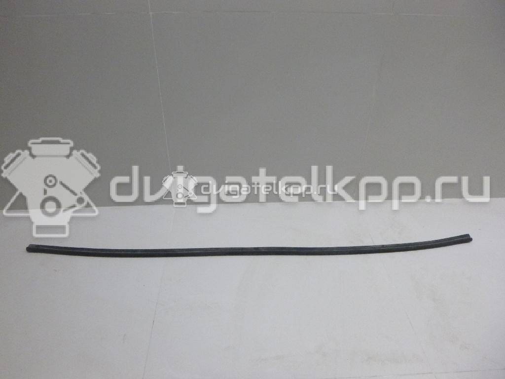 Фото Уплотнитель (внутри)  7236254L00 для suzuki SX4 {forloop.counter}}