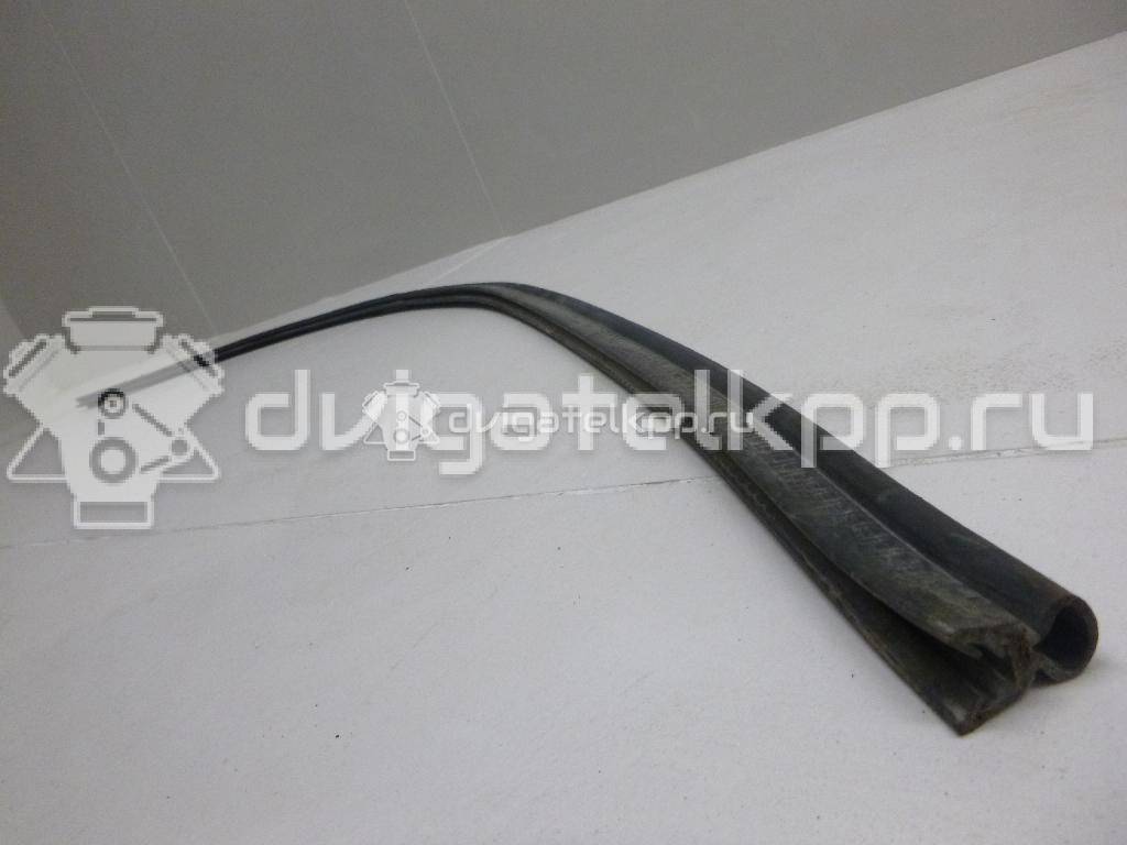 Фото Уплотнитель (внутри)  7236254L00 для suzuki SX4 {forloop.counter}}