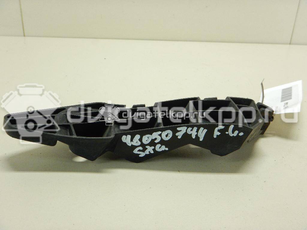 Фото Кронштейн переднего бампера левый  7173279J00 для suzuki SX4 {forloop.counter}}