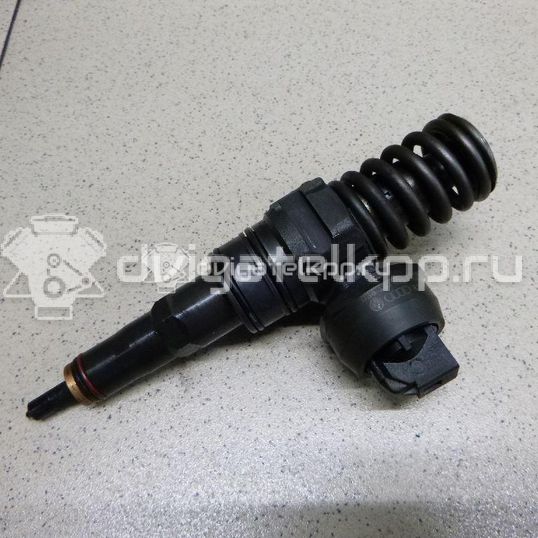 Фото Форсунка дизельная электрическая для двигателя BXE для Skoda Octavia / Octaviaii 1Z3 / Superb 105 л.с 8V 1.9 л Дизельное топливо 038130073AG