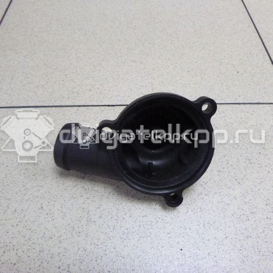 Фото Крышка термостата для двигателя CFNA для Skoda Roomster 5J / Fabia / Rapid 105 л.с 16V 1.6 л бензин 03C121121D