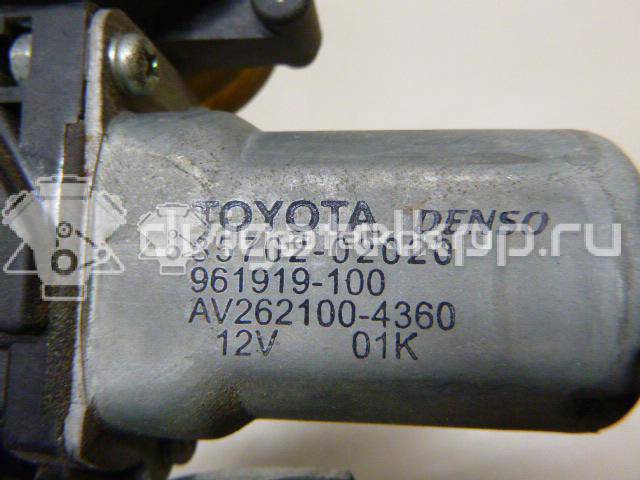Фото Стеклоподъемник электр. передний левый  6982002330 для Toyota Auris {forloop.counter}}