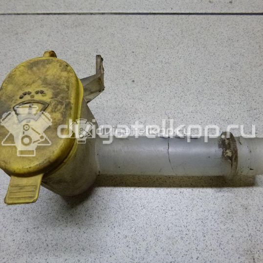 Фото Горловина бачка омывателя  1134027 для toyota Auris (E15)