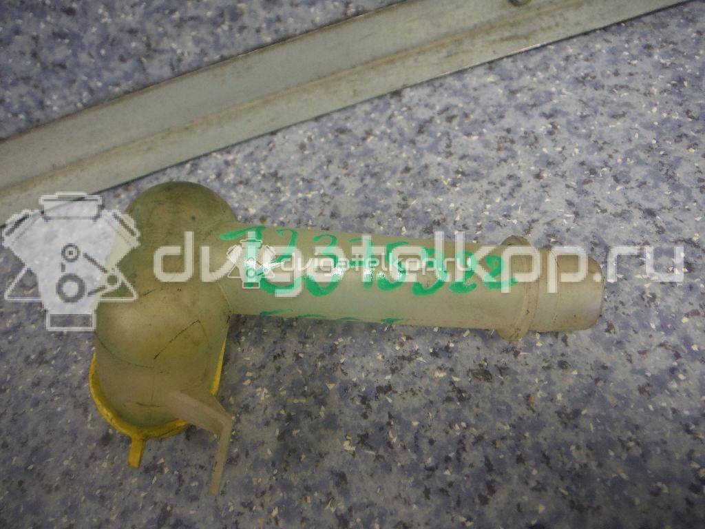 Фото Горловина бачка омывателя  1134027 для toyota Auris (E15) {forloop.counter}}