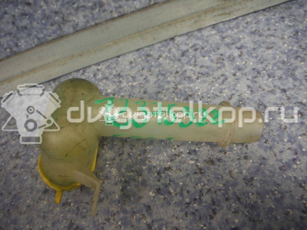 Фото Горловина бачка омывателя  1134027 для toyota Auris (E15) {forloop.counter}}