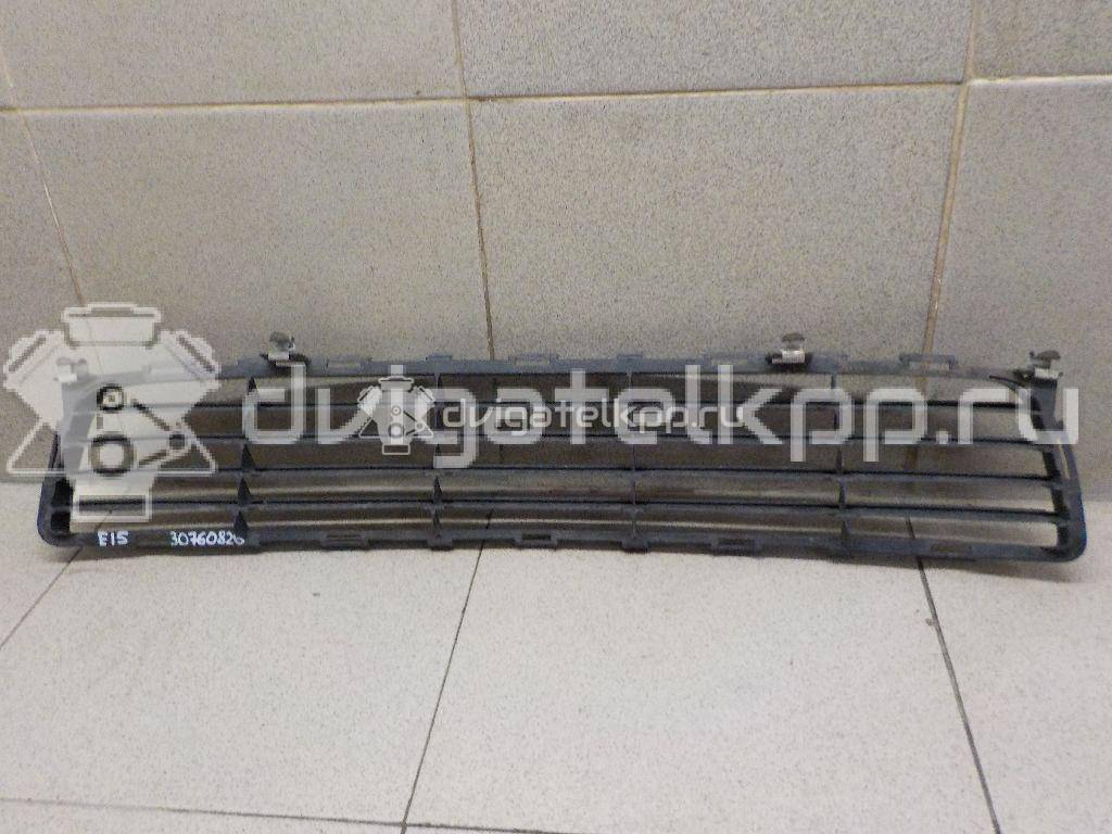Фото Решетка в бампер центральная  5311202080 для Toyota Auris {forloop.counter}}