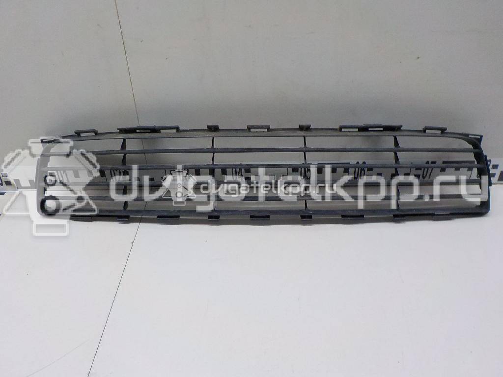 Фото Решетка в бампер центральная  5311202080 для Toyota Auris {forloop.counter}}