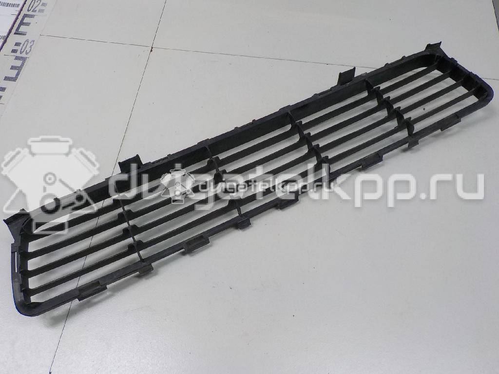 Фото Решетка в бампер центральная  5311202080 для Toyota Auris {forloop.counter}}