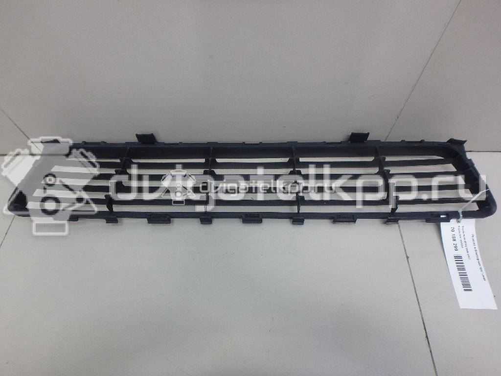 Фото Решетка в бампер центральная  5311202080 для Toyota Auris {forloop.counter}}