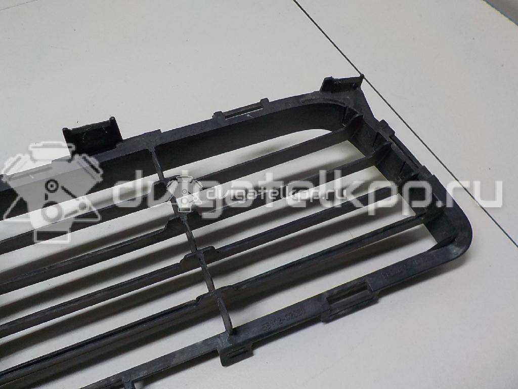 Фото Решетка в бампер центральная  5311202080 для Toyota Auris {forloop.counter}}