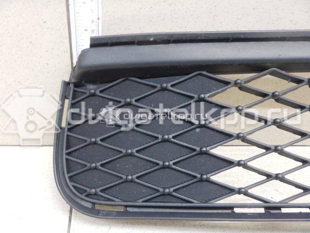 Фото Решетка в бампер центральная  5311202250 для Toyota Auris {forloop.counter}}