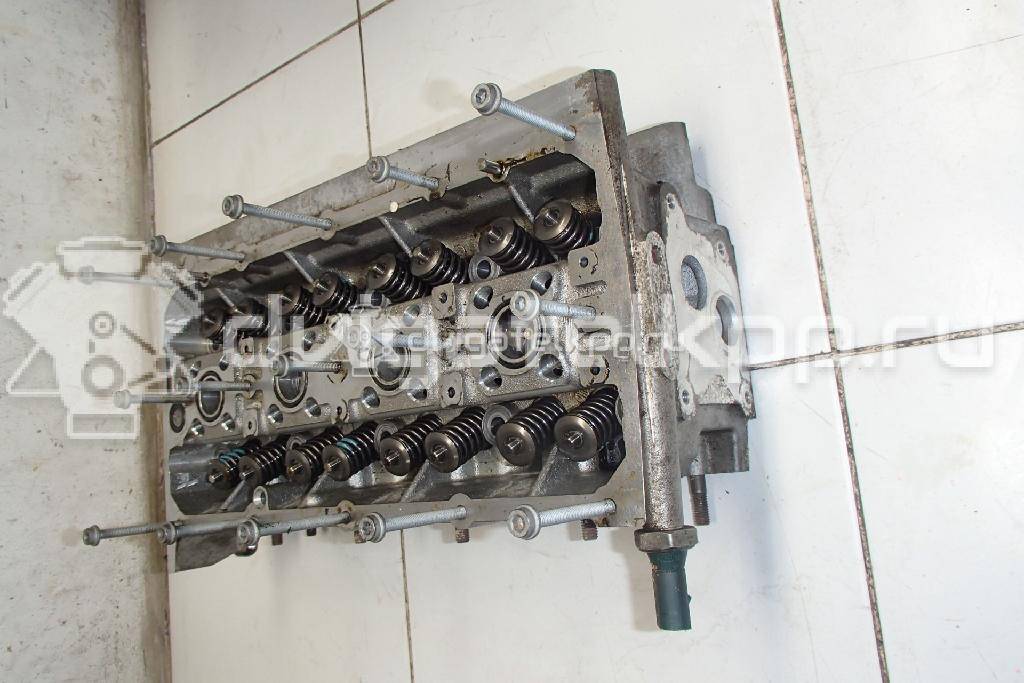 Фото Головка блока для двигателя CFNA для Skoda Roomster 5J / Fabia / Rapid 105 л.с 16V 1.6 л бензин 03C103351K {forloop.counter}}