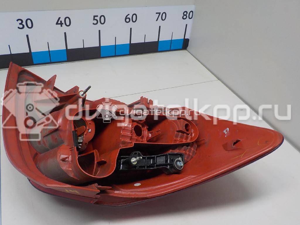 Фото Фонарь задний правый  8155102380 для Toyota Auris {forloop.counter}}
