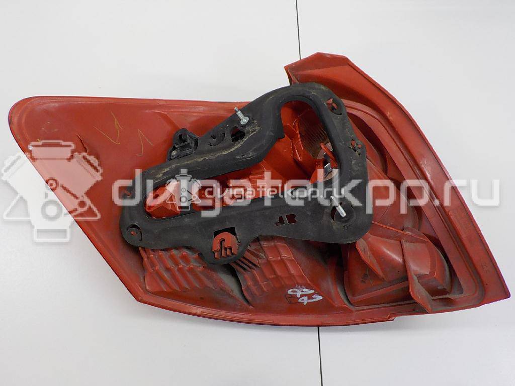 Фото Фонарь задний правый  8155102400 для Toyota Auris {forloop.counter}}