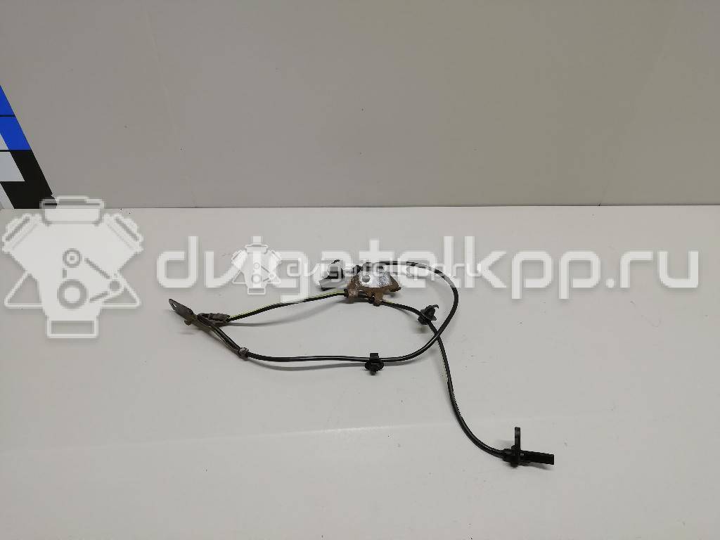 Фото Датчик ABS передний правый  8954202060 для Toyota Verso / Corolla / Avensis / Auris {forloop.counter}}