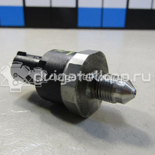 Фото Датчик давления  8E0907597 для toyota Avensis I