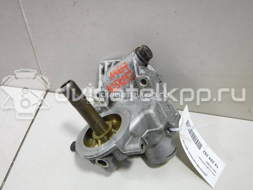 Фото Кронштейн масляного фильтра для двигателя AUM для Skoda Octavia 150 л.с 20V 1.8 л бензин 06A115405BS {forloop.counter}}