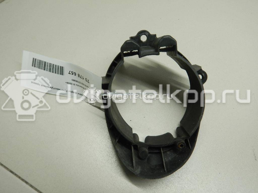 Фото Кронштейн фары противотуманной правой  5212705060 для Toyota Prius / Avensis {forloop.counter}}