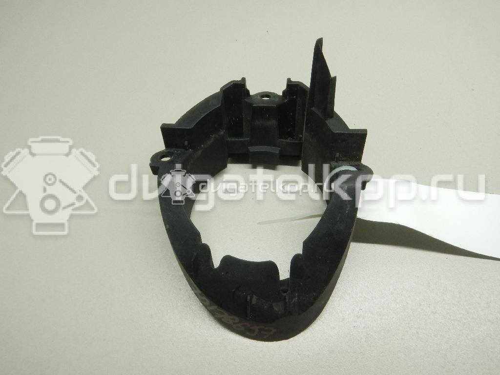 Фото Кронштейн фары противотуманной правой  5212705060 для Toyota Prius / Avensis {forloop.counter}}