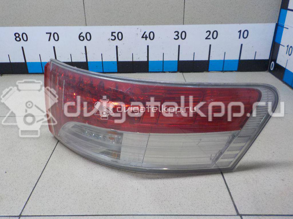 Фото Фонарь задний наружный правый  8155105260 для Toyota Avensis {forloop.counter}}