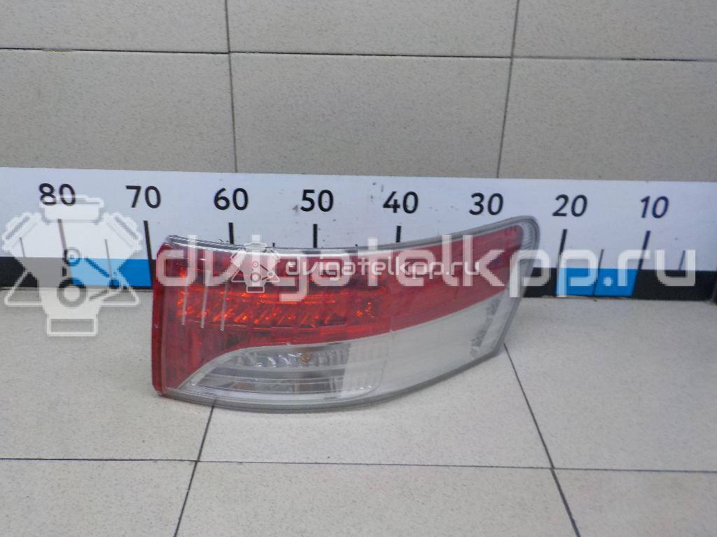 Фото Фонарь задний наружный правый  8155105260 для Toyota Avensis {forloop.counter}}
