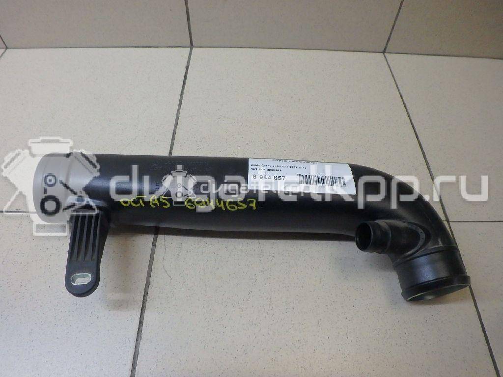 Фото Патрубок интеркулера для двигателя CDAB для Skoda Octavia / Yeti 5L / Octaviaii 1Z3 / Superb 152 л.с 16V 1.8 л бензин 1K0129654AP {forloop.counter}}