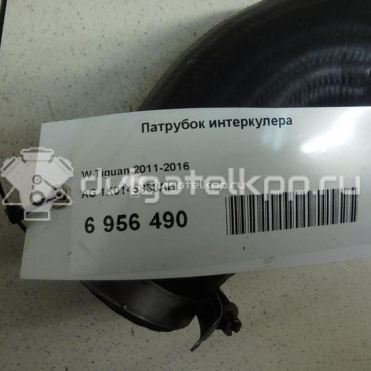 Фото Патрубок интеркулера для двигателя CFFB для Skoda Superb 140 л.с 16V 2.0 л Дизельное топливо 1K0145838AH