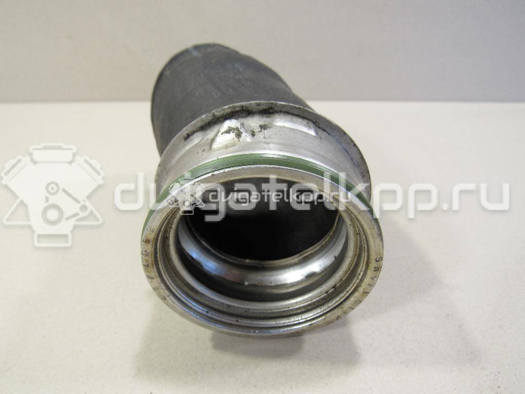Фото Патрубок интеркулера для двигателя CDAB для Skoda Octavia / Yeti 5L / Octaviaii 1Z3 / Superb 152 л.с 16V 1.8 л бензин 1K0145828F {forloop.counter}}