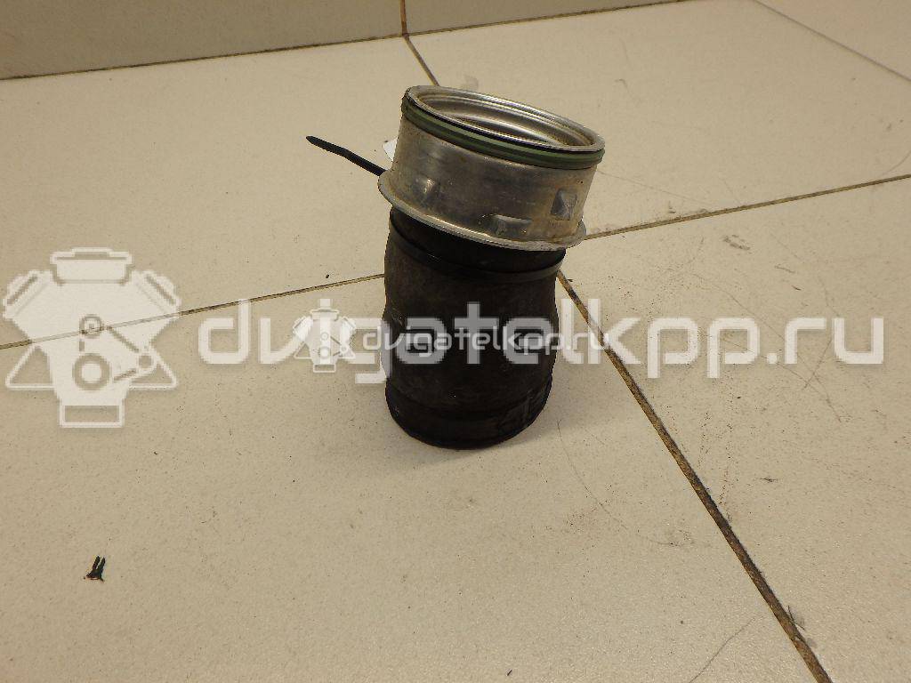 Фото Патрубок интеркулера для двигателя CDAB для Skoda Octavia / Yeti 5L / Octaviaii 1Z3 / Superb 152 л.с 16V 1.8 л бензин 1K0145828F {forloop.counter}}