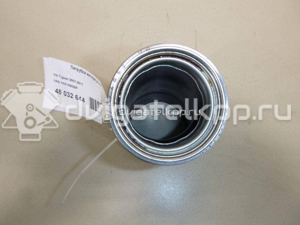 Фото Патрубок интеркулера для двигателя CDAB для Skoda Octavia / Yeti 5L / Octaviaii 1Z3 / Superb 152 л.с 16V 1.8 л бензин 1K0145828F {forloop.counter}}