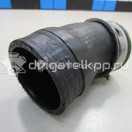 Фото Патрубок интеркулера для двигателя CDAB для Skoda Octavia / Yeti 5L / Octaviaii 1Z3 / Superb 152 л.с 16V 1.8 л бензин 1K0145828F