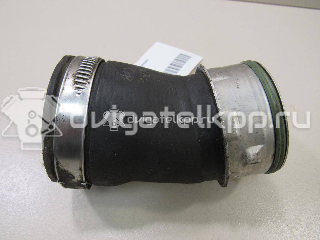 Фото Патрубок интеркулера для двигателя CDAB для Skoda Octavia / Yeti 5L / Octaviaii 1Z3 / Superb 152 л.с 16V 1.8 л бензин 1K0145828F {forloop.counter}}