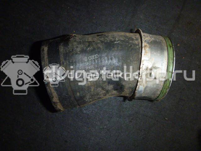 Фото Патрубок интеркулера для двигателя CDAB для Skoda Octavia / Yeti 5L / Octaviaii 1Z3 / Superb 152 л.с 16V 1.8 л бензин 1K0145828F {forloop.counter}}