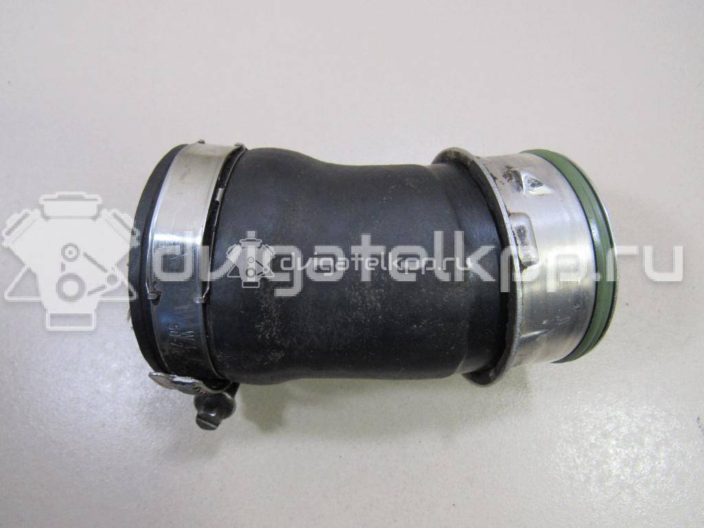 Фото Патрубок интеркулера для двигателя CDAB для Skoda Octavia / Yeti 5L / Octaviaii 1Z3 / Superb 152 л.с 16V 1.8 л бензин 1K0145828F {forloop.counter}}