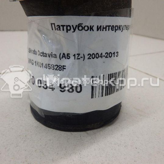 Фото Патрубок интеркулера для двигателя CDAB для Skoda Octavia / Yeti 5L / Octaviaii 1Z3 / Superb 152 л.с 16V 1.8 л бензин 1K0145828F