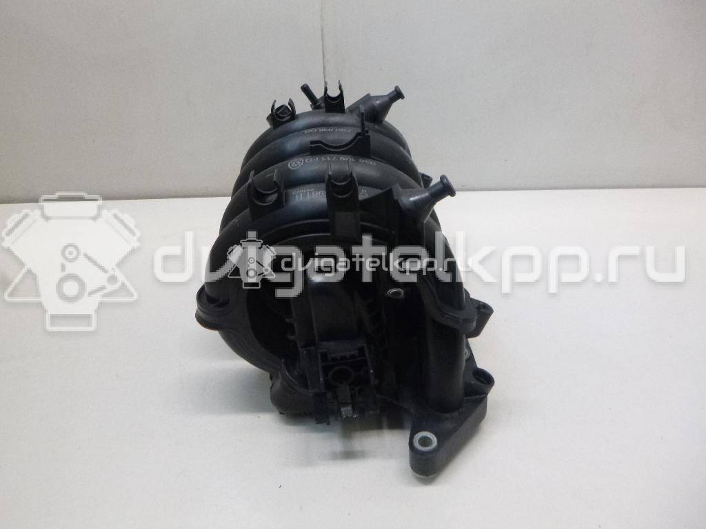 Фото Коллектор впускной для двигателя BCA для Skoda Octavia / Octaviaii 1Z3 75 л.с 16V 1.4 л бензин 036129711FQ {forloop.counter}}
