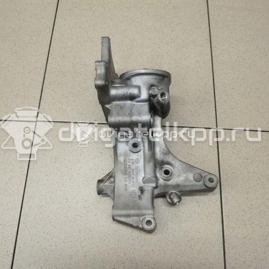 Фото Кронштейн масляного фильтра для двигателя CBZB для Skoda Roomster 5J / Octaviaii 1Z3 / Yeti 5L / Fabia / Octavia 105 л.с 8V 1.2 л бензин 03F903141F