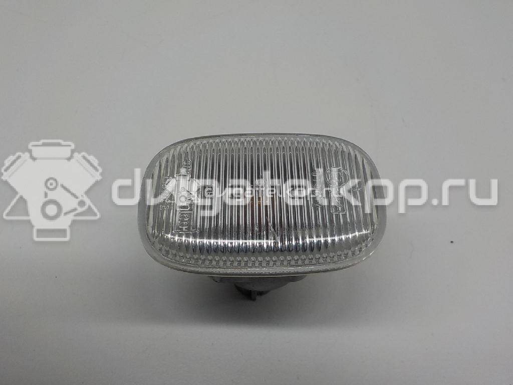 Фото Повторитель на крыло белый  8173002023 для Toyota Carina / Starlet / Prius / Rav 4 / Mr 2 {forloop.counter}}