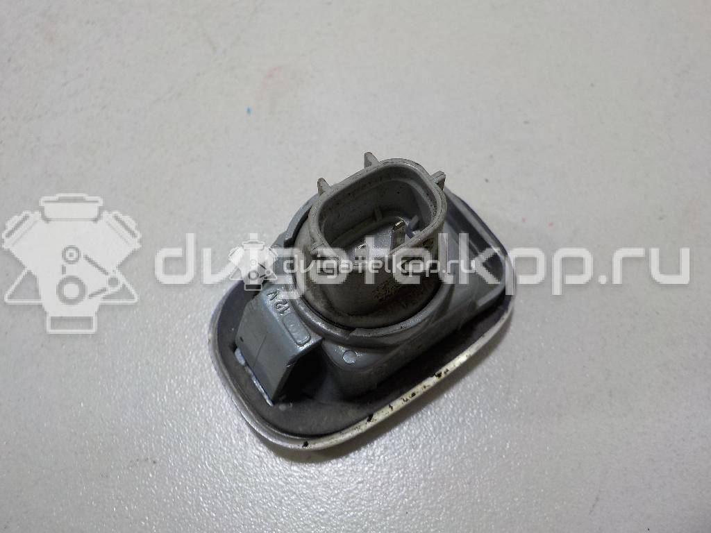 Фото Повторитель на крыло белый  8173002023 для Toyota Carina / Starlet / Prius / Rav 4 / Mr 2 {forloop.counter}}